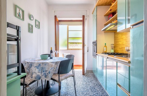 Pivarada Apartment | Apartment 'Casa Marrik' with Balcony, Wi-Fi and Air Conditioning