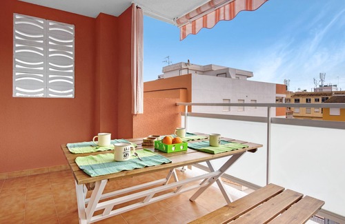 Chilches Apartment | Apartment 'Casa Pera' with Private Terrace and Wi-Fi