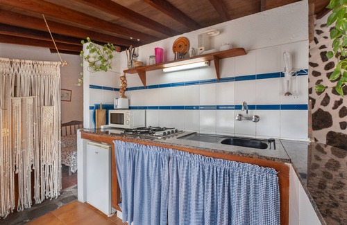 Hermigua Apartment | Apartment 'Casa Rural La Cuadra' with Sea View, Private Terrace and Wi-Fi