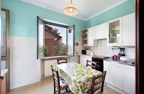 Gavi Apartment | Apartment 'Casa Vera' with Mountain View, Private Terrace and Wi-Fi