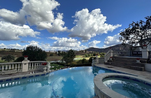 Kit Carson House | Apartment/Casita Poolside Apartment located in San Diego California Wine Country