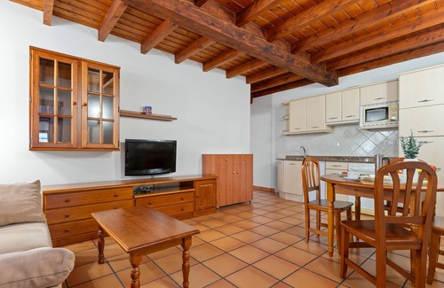 Bustio Apartment | Apartment 'Castañeu' with Wi-Fi