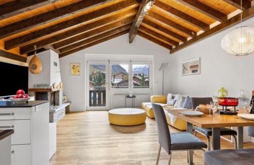 Graechen Apartment | Apartment Castello by Interhome