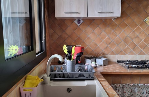 Avetrana Apartment | Apartment 'Caterina' with Wi-Fi and Air Conditioning