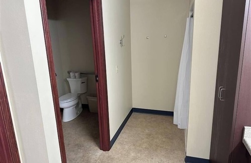 Plymouth Apartment | Apartment Centrally Located