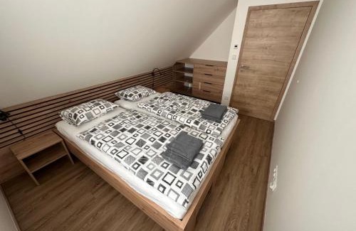 Smrzovka Apartment | Apartment Chalupa 13ka - Horní apartmán by Interhome