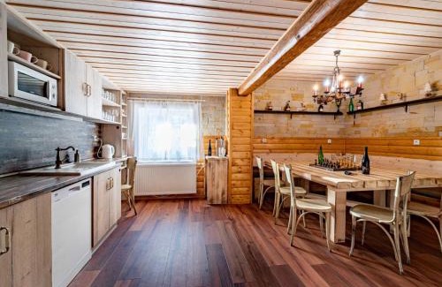 Rokytnice nad Jizerou Apartment | Apartment Chalupa U Bobra-2 by Interhome