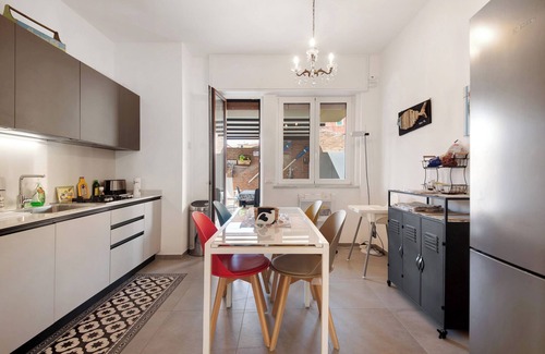 Sestri Levante Apartment | Apartment 'Charming Home' with Private Terrace, Wi-Fi and Air Conditioning
