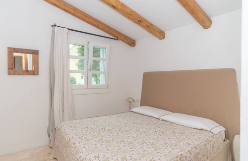 San Pantaleo Apartment | Apartment "Charming house in San Pantaleo" with Shared Pool, A/C, Wi-Fi & Terrace