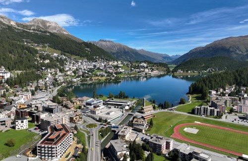 Sankt Moritz-Bad Apartment | Apartment Chesa Ova Cotschna 802 by Interhome