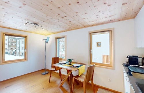 Pontresina Apartment | Apartment Chesetta - Newly Renovated Studio in a Quiet Location in Pontresina