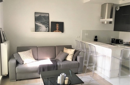 Wola Apartment | Apartment CHLODNA 1 with A/C