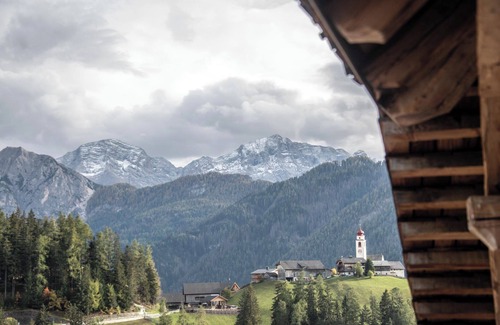 Mareo Apartment | Apartment 'Ciasa Somuer - Stangode' with Mountain View, Balcony and Wi-Fi