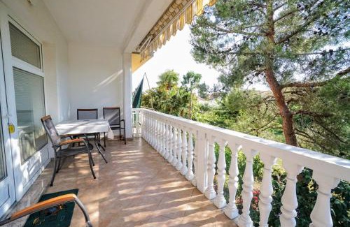 Basanija House | Apartment Cirila