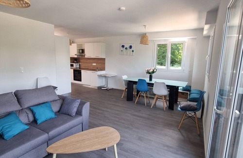 Aix-les-Bains Apartment | Apartment-Classic-Ensuite with Shower-Appartement T5 Bât. B