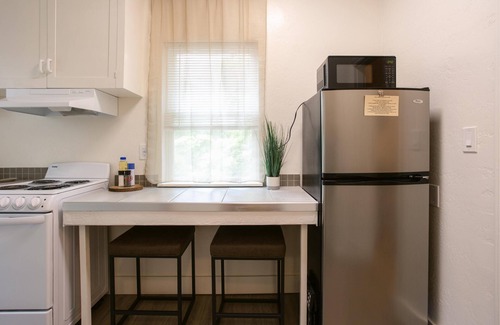 Medford Apartment | Apartment close to downtown with parking included.