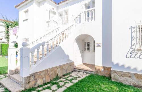 Molinell Apartment | Apartment Club Sevilla I-3 by Interhome