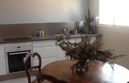Collioure Apartment | Apartment Collioure -View Sea-Wifi - Air conditioning - Linen included 50m beach class 4 *