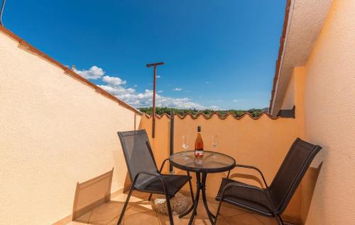 Stranici kod Nove Vasi House | Apartment Complex Vetrina-Shared Pool