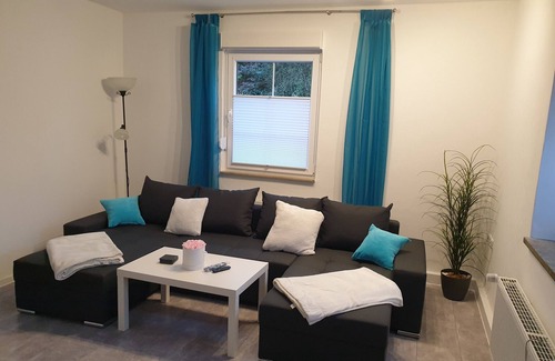Winsen an der Aller Apartment | Apartment 'Connys - Mond' with Private Terrace and Wi-Fi