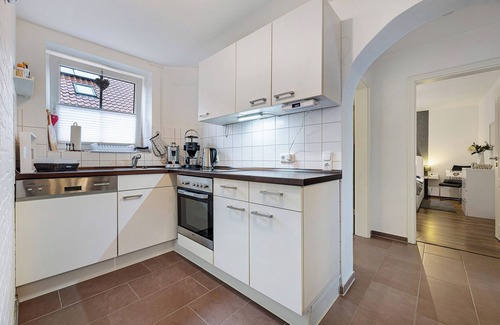 Winsen an der Aller Apartment | Apartment 'Connys' with Private Terrace and Wi-Fi