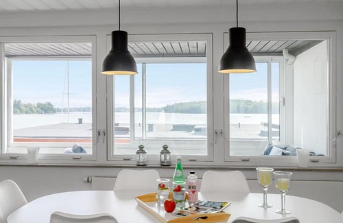 Svendborg Apartment | Apartment Constance - 50m from the sea by Interhome
