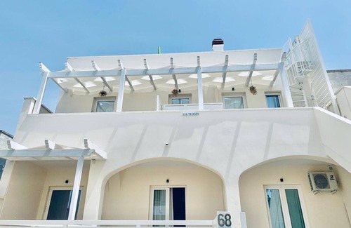 Porto Cesareo Apartment | Apartment 'Corallo' with Private Terrace, Wi-Fi and Air Conditioning