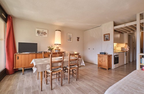 Villard-de-Lans Apartment | Apartment 'Cosy and Nice View On Mountains' with Mountain View, Private Terrace and Shared Garden