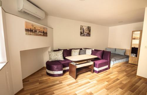 Ruse Apartment | Apartment Cozy Home