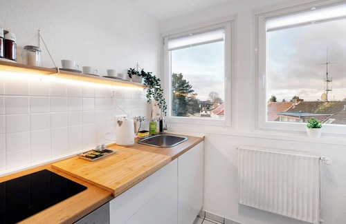 Bremen-Hemelingen Apartment | Apartment 'Cozy Mozy - Gemütlichkeit In Bremen' with Wi-Fi