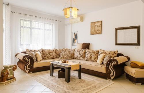 Tirana Apartment | Apartment Crystal Comfort Stylish Spotless