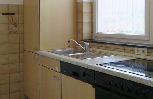 Dingelsdorf Apartment | Apartment 'D1, 75qm' with Private Terrace, Shared Garden and Wi-Fi