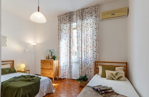 Is Mirrionis Apartment | Apartment "Dal Cavaliere" in Center of Cagliari with Private Balcony & Wi-Fi