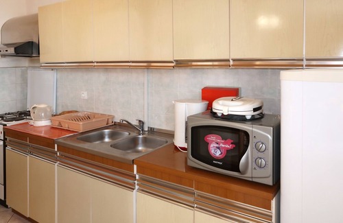Drenje Apartment | Apartment Dani by Interhome