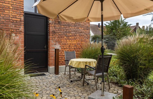 Reichenau Apartment | Apartment 'Daube' with Private Terrace, Shared Garden and Wi-Fi