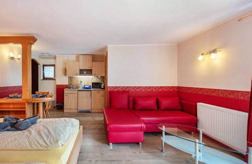 Bernau Apartment | Apartment 'Studio' with Mountain View, Private Terrace and Wi-Fi