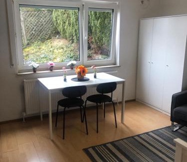 Leinfelden-Echterdingen House | Apartment 6 am Stuttgarter Flughafen-Messe