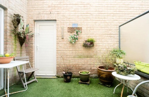 Wenduine Apartment | Apartment De tulp - romantic ground floor app by Interhome