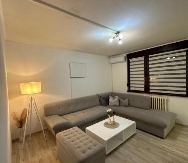 Novi Grad Sarajevo Apartment | Apartment Dedić with Garden