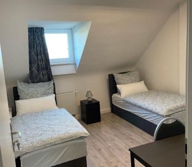 Rastatt House | Apartment Delux mit 4 Schlafzimmer