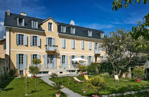Embrun Apartment | Apartment-Deluxe-Ensuite-Mountain view-Le Balcon