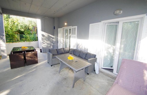 Klek Apartment | apartment, directly on the beach in Klek