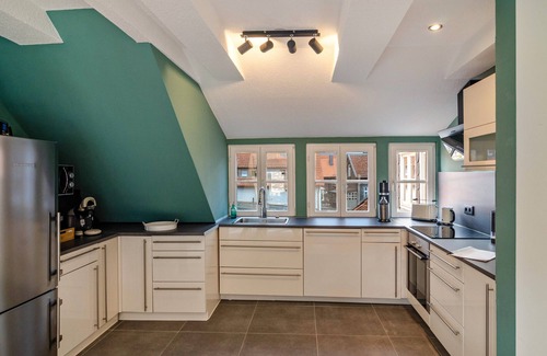 Goslar Apartment | Apartment 'Domschatz' with Wi-Fi and Air Conditioning