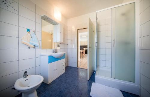 Rovinj Apartment | Apartment Draga with Sea View, Terrace & Parking