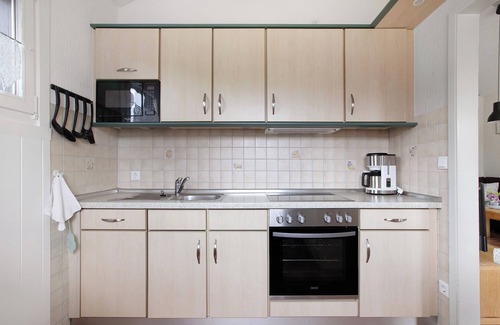 Simonsberg Apartment | Apartment 'Drybarg' with Private Terrace, Private Garden and Wi-Fi