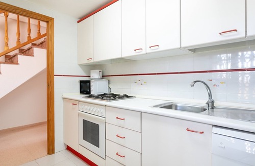 Coveta Fuma Apartment | Apartment 'Duplex Sorolla' with Sea View, Wi-Fi and Air Conditioning