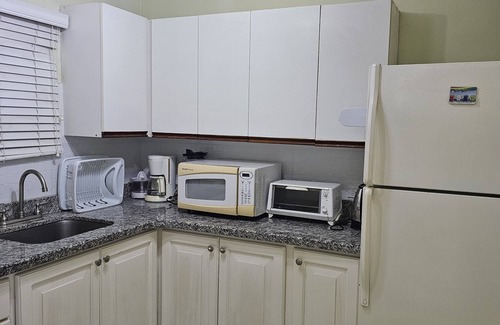 Tower Isle Apartment | Apartment E6