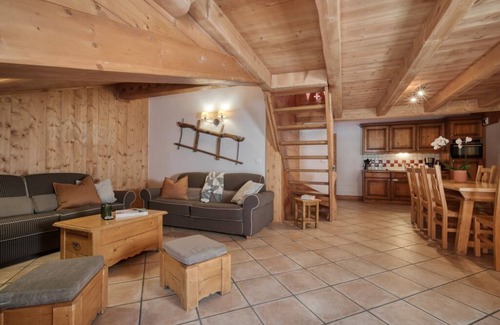 Val Claret Ski Chalet | Apartment Ecrin 426 - Tignes Val Claret - 10 people - Balcony with mountain view
