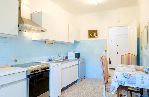 Menton Apartment | Apartment 'Eden' with Private Terrace, Wi-Fi and Air Conditioning