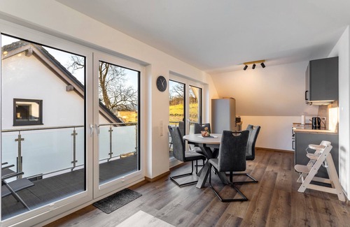 Schmallenberg Apartment | Apartment 'Eierschale' with Mountain View, Balcony and Wi-Fi